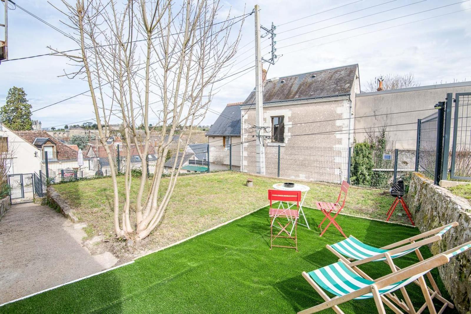 Le Cocon En Bois Proche Du Roi Amboise Exterior foto